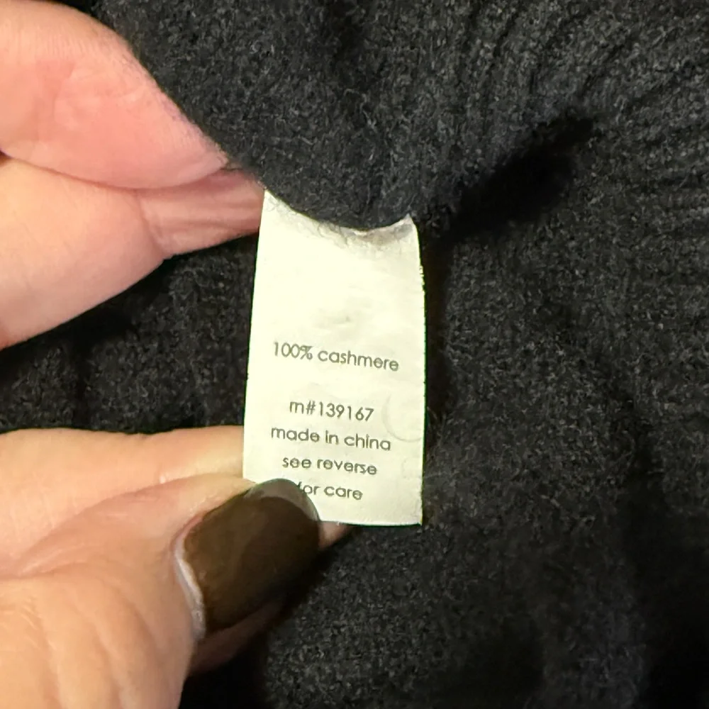 27 Miles 100% Cashmere Black Lounge Sweater Women’s Soft Knit Pullover